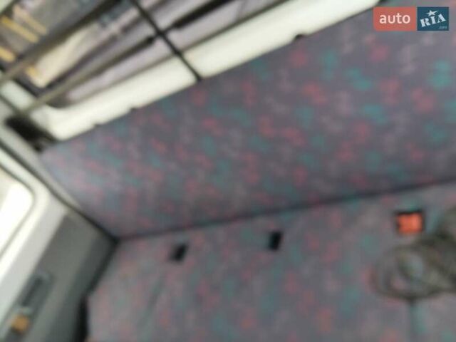 Білий Мерседес Sprinter, об'ємом двигуна 2.9 л та пробігом 704 тис. км за 12000 $, фото 3 на Automoto.ua