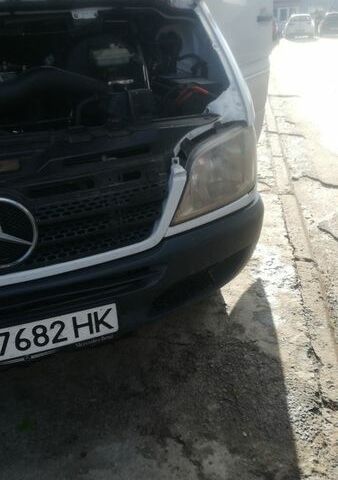 Білий Мерседес Sprinter, об'ємом двигуна 0 л та пробігом 15 тис. км за 10800 $, фото 10 на Automoto.ua