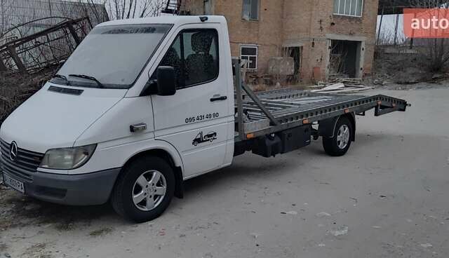 Белый Мерседес Sprinter, объемом двигателя 2.69 л и пробегом 335 тыс. км за 13200 $, фото 40 на Automoto.ua