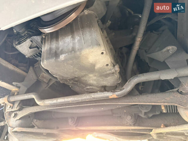 Білий Мерседес Sprinter, об'ємом двигуна 2.69 л та пробігом 496 тис. км за 18500 $, фото 12 на Automoto.ua