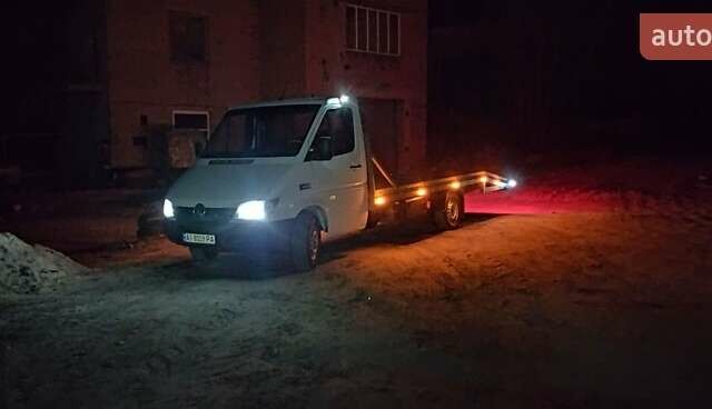 Белый Мерседес Sprinter, объемом двигателя 2.69 л и пробегом 335 тыс. км за 13200 $, фото 21 на Automoto.ua