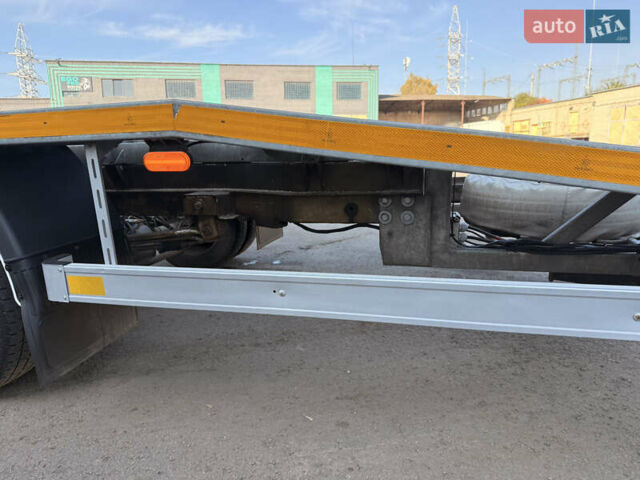 Білий Мерседес Sprinter, об'ємом двигуна 2.69 л та пробігом 496 тис. км за 18500 $, фото 27 на Automoto.ua