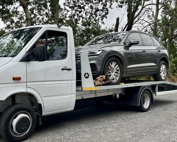 Білий Мерседес Sprinter, об'ємом двигуна 2.69 л та пробігом 468 тис. км за 16800 $, фото 5 на Automoto.ua