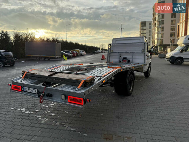 Белый Мерседес Sprinter, объемом двигателя 2.69 л и пробегом 295 тыс. км за 14999 $, фото 11 на Automoto.ua