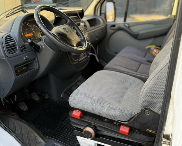 Белый Мерседес Sprinter, объемом двигателя 2.69 л и пробегом 295 тыс. км за 14999 $, фото 27 на Automoto.ua