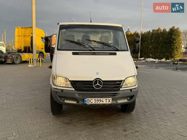 Белый Мерседес Sprinter, объемом двигателя 2.69 л и пробегом 295 тыс. км за 14999 $, фото 5 на Automoto.ua