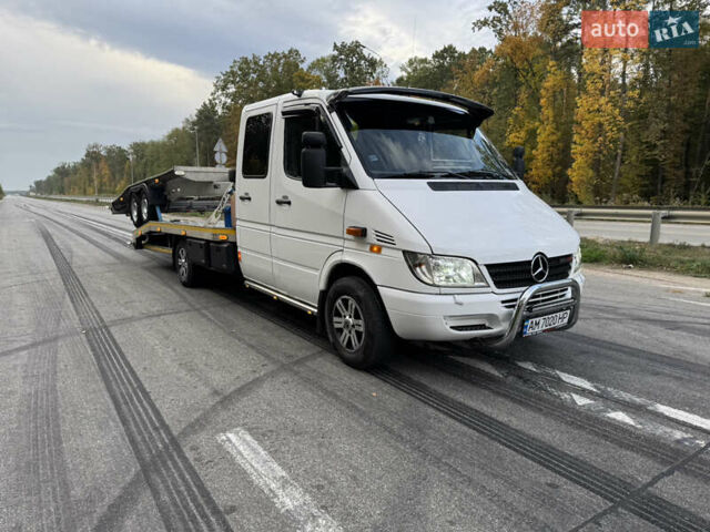 Білий Мерседес Sprinter, об'ємом двигуна 2.69 л та пробігом 350 тис. км за 19999 $, фото 3 на Automoto.ua