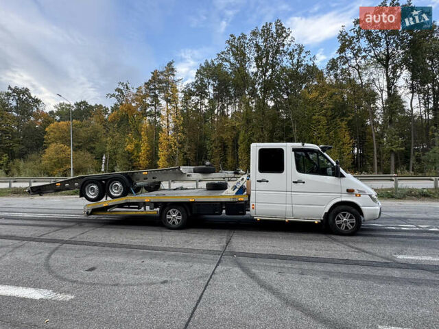 Білий Мерседес Sprinter, об'ємом двигуна 2.69 л та пробігом 350 тис. км за 19999 $, фото 4 на Automoto.ua