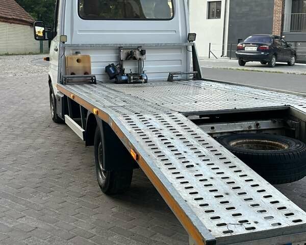 Белый Мерседес Sprinter, объемом двигателя 2.15 л и пробегом 580 тыс. км за 8800 $, фото 14 на Automoto.ua