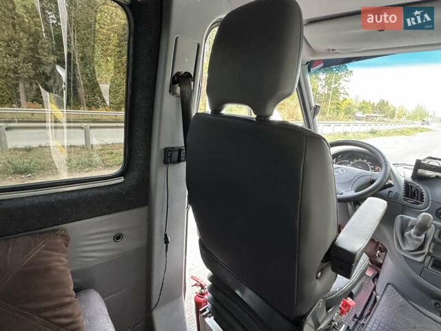 Білий Мерседес Sprinter, об'ємом двигуна 2.69 л та пробігом 350 тис. км за 19999 $, фото 19 на Automoto.ua