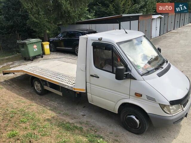 Белый Мерседес Sprinter, объемом двигателя 2.15 л и пробегом 474 тыс. км за 10999 $, фото 5 на Automoto.ua