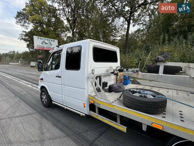 Белый Мерседес Sprinter, объемом двигателя 2.69 л и пробегом 350 тыс. км за 17500 $, фото 12 на Automoto.ua