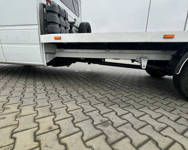 Білий Мерседес Sprinter, об'ємом двигуна 2.7 л та пробігом 607 тис. км за 16200 $, фото 9 на Automoto.ua