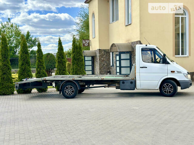 Білий Мерседес Sprinter, об'ємом двигуна 2.69 л та пробігом 484 тис. км за 16500 $, фото 12 на Automoto.ua