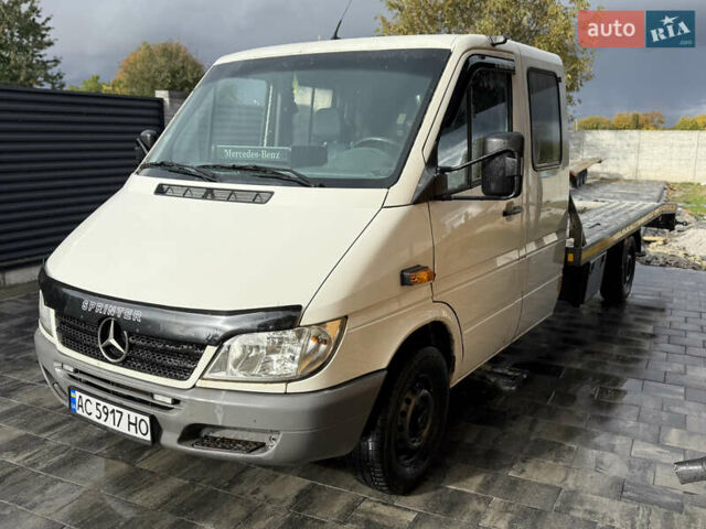 Белый Мерседес Sprinter, объемом двигателя 2.15 л и пробегом 789 тыс. км за 10500 $, фото 6 на Automoto.ua