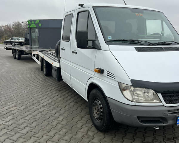 Білий Мерседес Sprinter, об'ємом двигуна 2.7 л та пробігом 607 тис. км за 16200 $, фото 3 на Automoto.ua