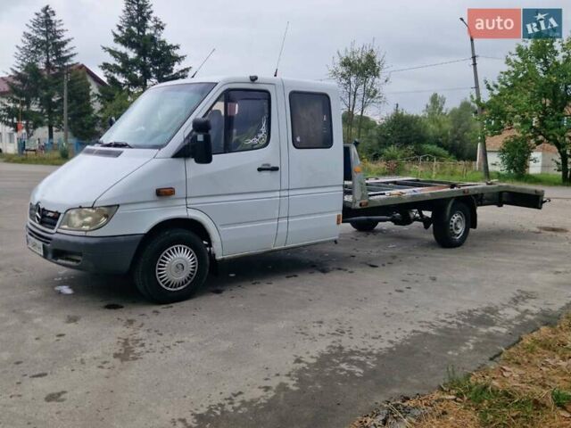 Белый Мерседес Sprinter, объемом двигателя 2.15 л и пробегом 598 тыс. км за 13750 $, фото 7 на Automoto.ua