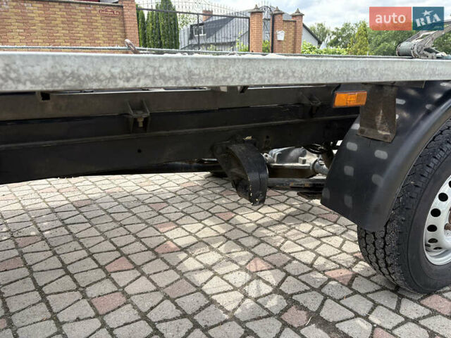 Белый Мерседес Sprinter, объемом двигателя 2.69 л и пробегом 500 тыс. км за 14300 $, фото 7 на Automoto.ua