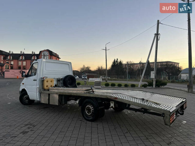 Білий Мерседес Sprinter, об'ємом двигуна 2.69 л та пробігом 700 тис. км за 10300 $, фото 3 на Automoto.ua