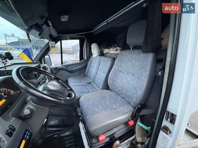Білий Мерседес Sprinter, об'ємом двигуна 2.69 л та пробігом 692 тис. км за 15000 $, фото 48 на Automoto.ua