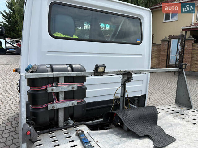 Белый Мерседес Sprinter, объемом двигателя 2.69 л и пробегом 500 тыс. км за 14300 $, фото 9 на Automoto.ua