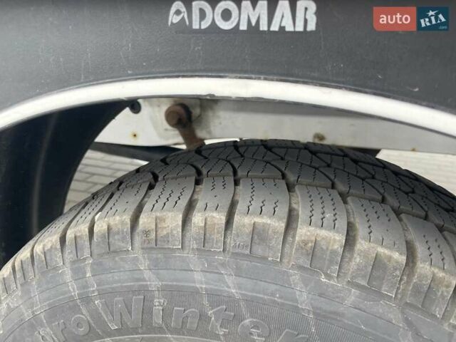 Белый Мерседес Sprinter, объемом двигателя 2.15 л и пробегом 625 тыс. км за 15000 $, фото 10 на Automoto.ua