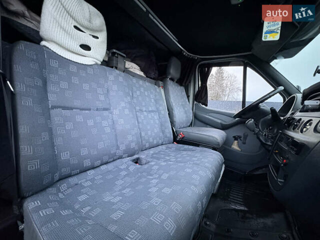 Білий Мерседес Sprinter, об'ємом двигуна 2.69 л та пробігом 692 тис. км за 15000 $, фото 49 на Automoto.ua