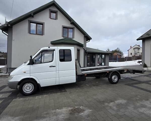 Белый Мерседес Sprinter, объемом двигателя 2.69 л и пробегом 589 тыс. км за 14500 $, фото 6 на Automoto.ua