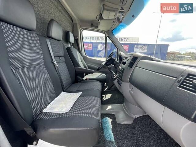 Белый Мерседес Sprinter, объемом двигателя 2.15 л и пробегом 625 тыс. км за 15000 $, фото 23 на Automoto.ua