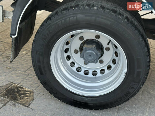 Білий Мерседес Sprinter, об'ємом двигуна 2.99 л та пробігом 328 тис. км за 21999 $, фото 32 на Automoto.ua