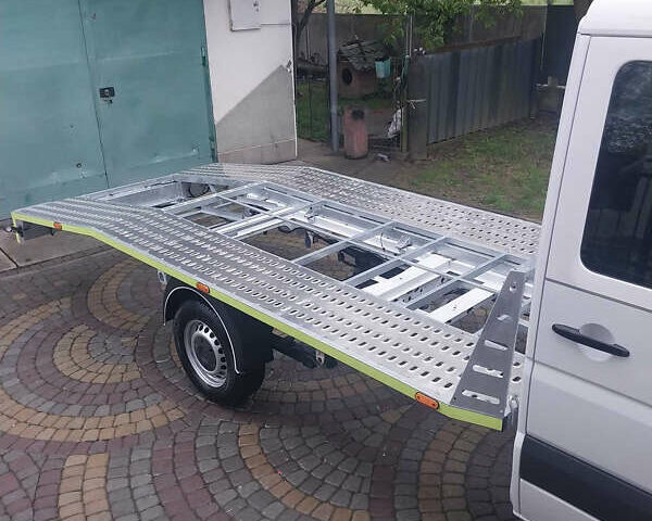 Белый Мерседес Sprinter, объемом двигателя 2.14 л и пробегом 205 тыс. км за 15000 $, фото 5 на Automoto.ua