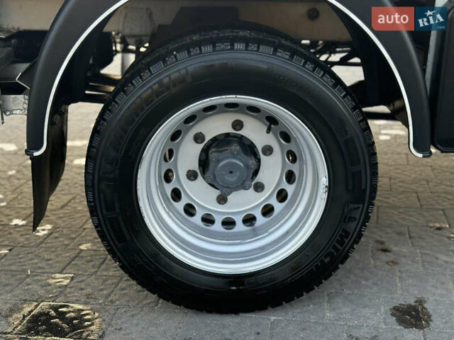 Білий Мерседес Sprinter, об'ємом двигуна 2.99 л та пробігом 328 тис. км за 21999 $, фото 12 на Automoto.ua
