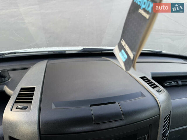 Білий Мерседес Sprinter, об'ємом двигуна 2.99 л та пробігом 328 тис. км за 21999 $, фото 40 на Automoto.ua