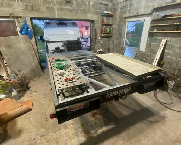 Белый Мерседес Sprinter, объемом двигателя 2.14 л и пробегом 370 тыс. км за 18512 $, фото 9 на Automoto.ua
