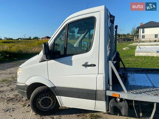 Белый Мерседес Sprinter, объемом двигателя 2.14 л и пробегом 370 тыс. км за 18512 $, фото 4 на Automoto.ua