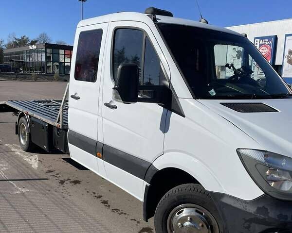 Белый Мерседес Sprinter, объемом двигателя 2.99 л и пробегом 590 тыс. км за 22399 $, фото 1 на Automoto.ua