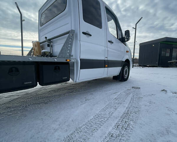 Білий Мерседес Sprinter, об'ємом двигуна 3.22 л та пробігом 397 тис. км за 19600 $, фото 18 на Automoto.ua