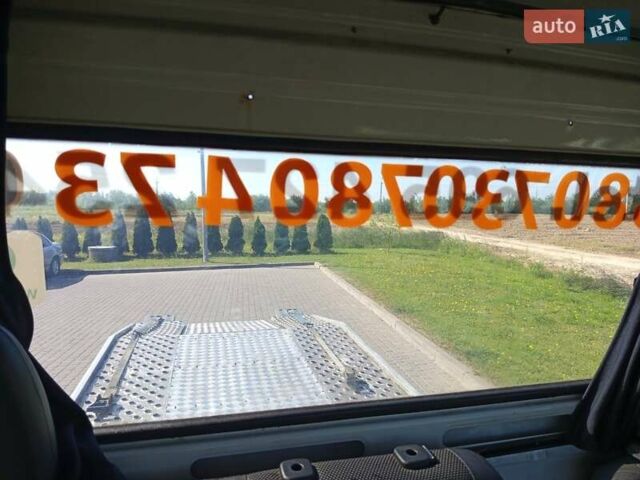 Белый Мерседес Sprinter, объемом двигателя 2.14 л и пробегом 370 тыс. км за 18512 $, фото 17 на Automoto.ua