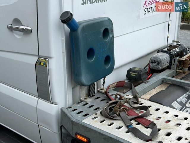 Білий Мерседес Sprinter, об'ємом двигуна 3.22 л та пробігом 490 тис. км за 22000 $, фото 12 на Automoto.ua