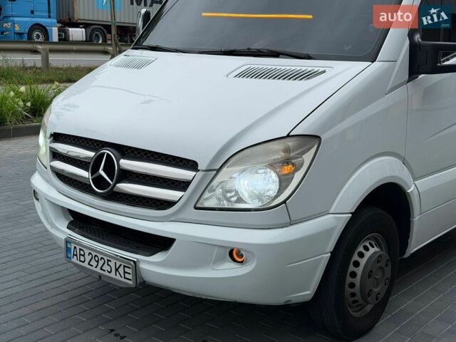Білий Мерседес Sprinter, об'ємом двигуна 3.22 л та пробігом 490 тис. км за 22000 $, фото 3 на Automoto.ua