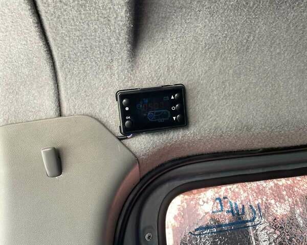 Белый Мерседес Sprinter, объемом двигателя 2.99 л и пробегом 590 тыс. км за 22399 $, фото 10 на Automoto.ua