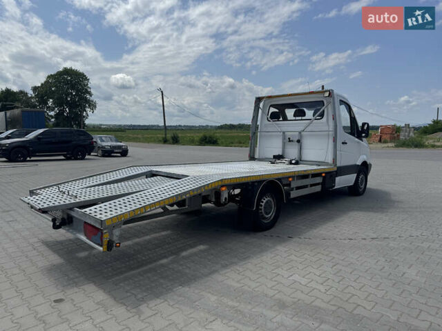 Белый Мерседес Sprinter, объемом двигателя 2.14 л и пробегом 301 тыс. км за 15500 $, фото 4 на Automoto.ua