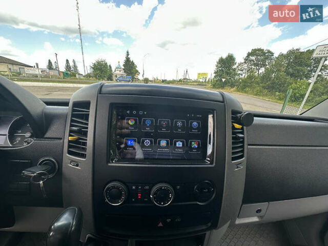 Белый Мерседес Sprinter, объемом двигателя 2.99 л и пробегом 322 тыс. км за 23777 $, фото 28 на Automoto.ua