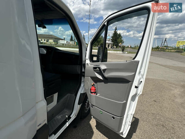 Белый Мерседес Sprinter, объемом двигателя 2.99 л и пробегом 322 тыс. км за 23777 $, фото 14 на Automoto.ua