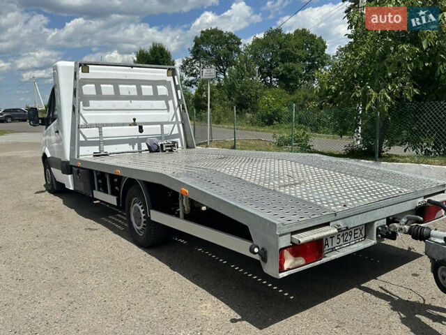 Белый Мерседес Sprinter, объемом двигателя 2.99 л и пробегом 322 тыс. км за 23777 $, фото 11 на Automoto.ua