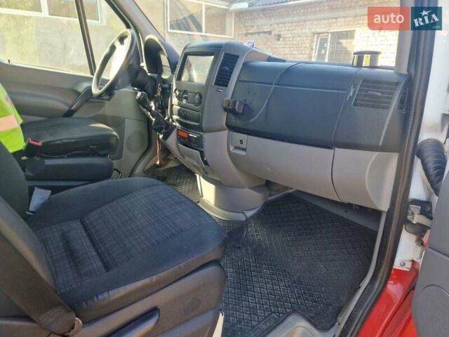 Белый Мерседес Sprinter, объемом двигателя 2.99 л и пробегом 605 тыс. км за 23699 $, фото 49 на Automoto.ua