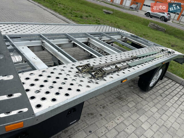 Белый Мерседес Sprinter, объемом двигателя 2.14 л и пробегом 333 тыс. км за 16800 $, фото 2 на Automoto.ua