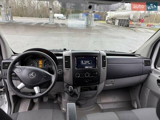 Білий Мерседес Sprinter, об'ємом двигуна 2.14 л та пробігом 288 тис. км за 24600 $, фото 22 на Automoto.ua