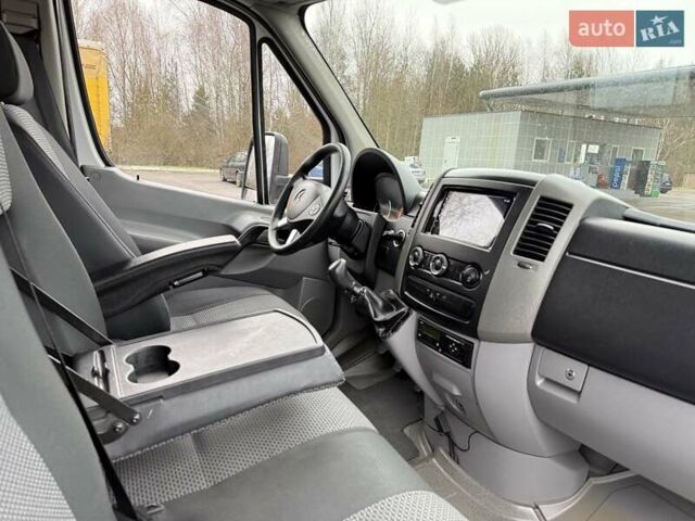 Білий Мерседес Sprinter, об'ємом двигуна 2.14 л та пробігом 288 тис. км за 24600 $, фото 27 на Automoto.ua