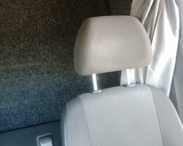 Белый Мерседес Sprinter, объемом двигателя 2.99 л и пробегом 780 тыс. км за 17900 $, фото 17 на Automoto.ua